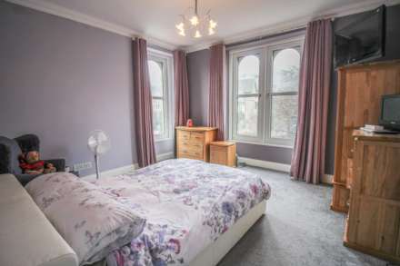Hillside**3 Double Bedrooms**En-Suite**Garden**Parking**, Image 8