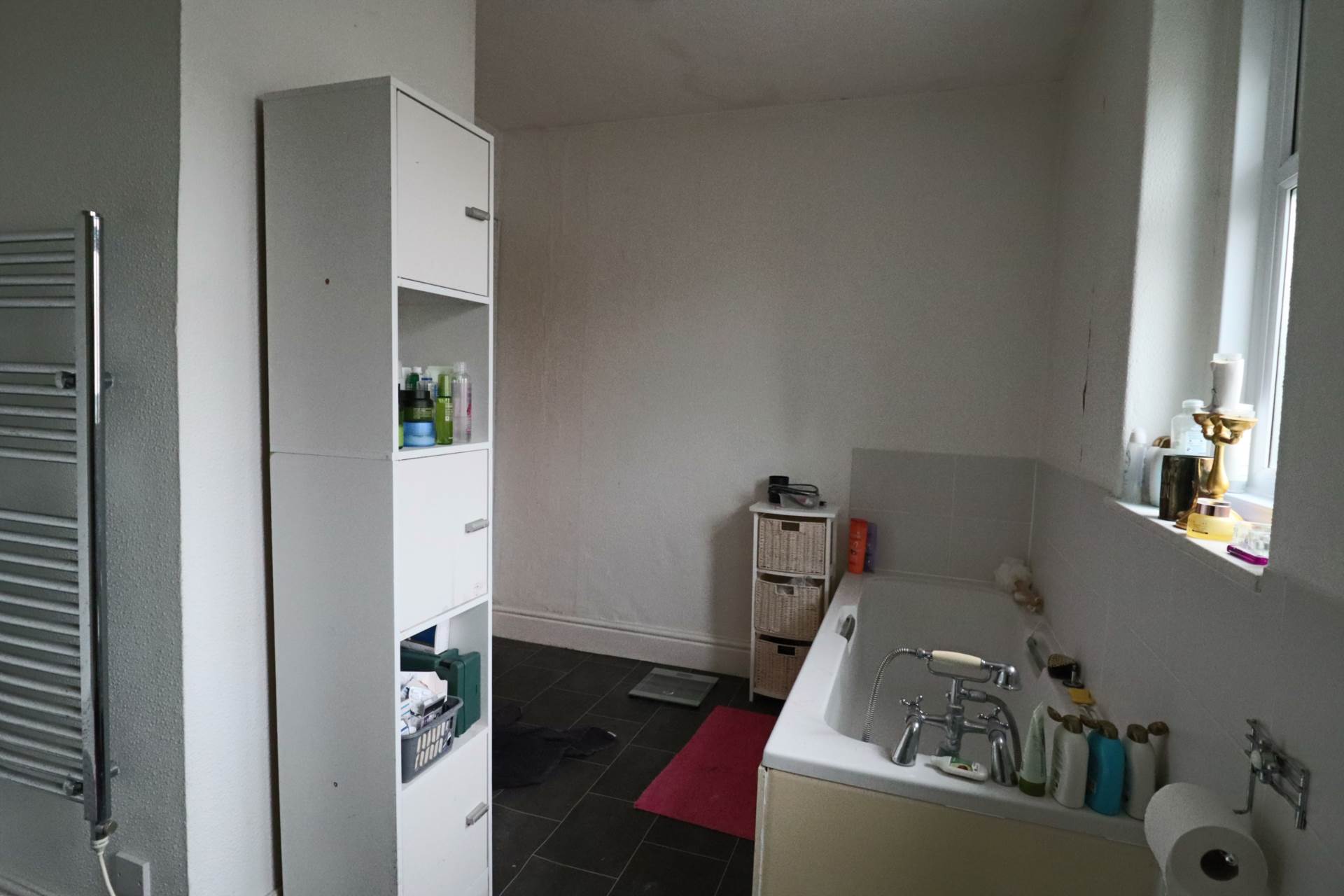Severn Road**Large 915 SQ FT First Floor Flat**Two Bedrooms**Close To Sea Front**, Image 10