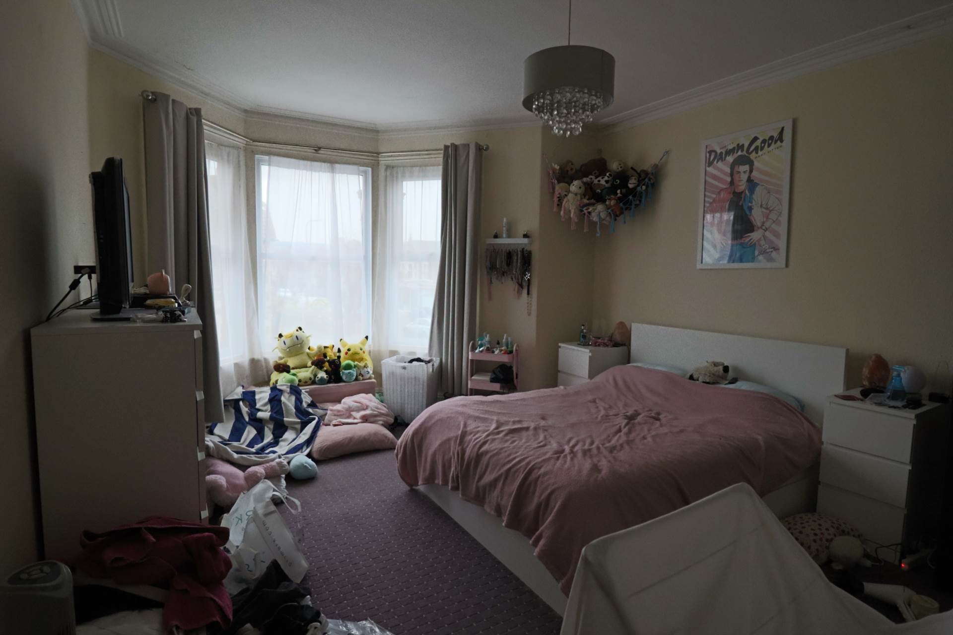 Severn Road**Large 915 SQ FT First Floor Flat**Two Bedrooms**Close To Sea Front**, Image 7