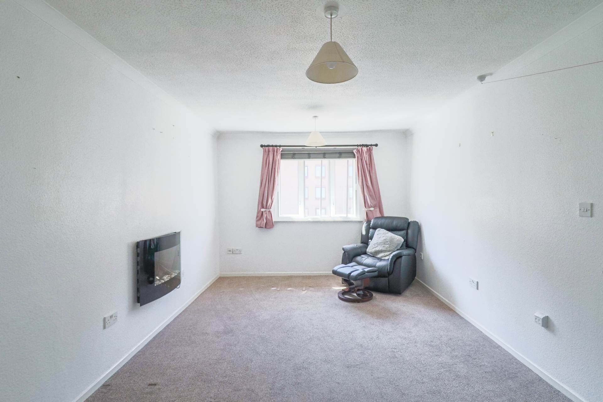 Birnbeck Court, Carlton Street - Retirement Apartment, Image 2