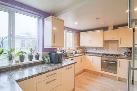 Woodview Terrace, Weston-super-Mare, Image 6
