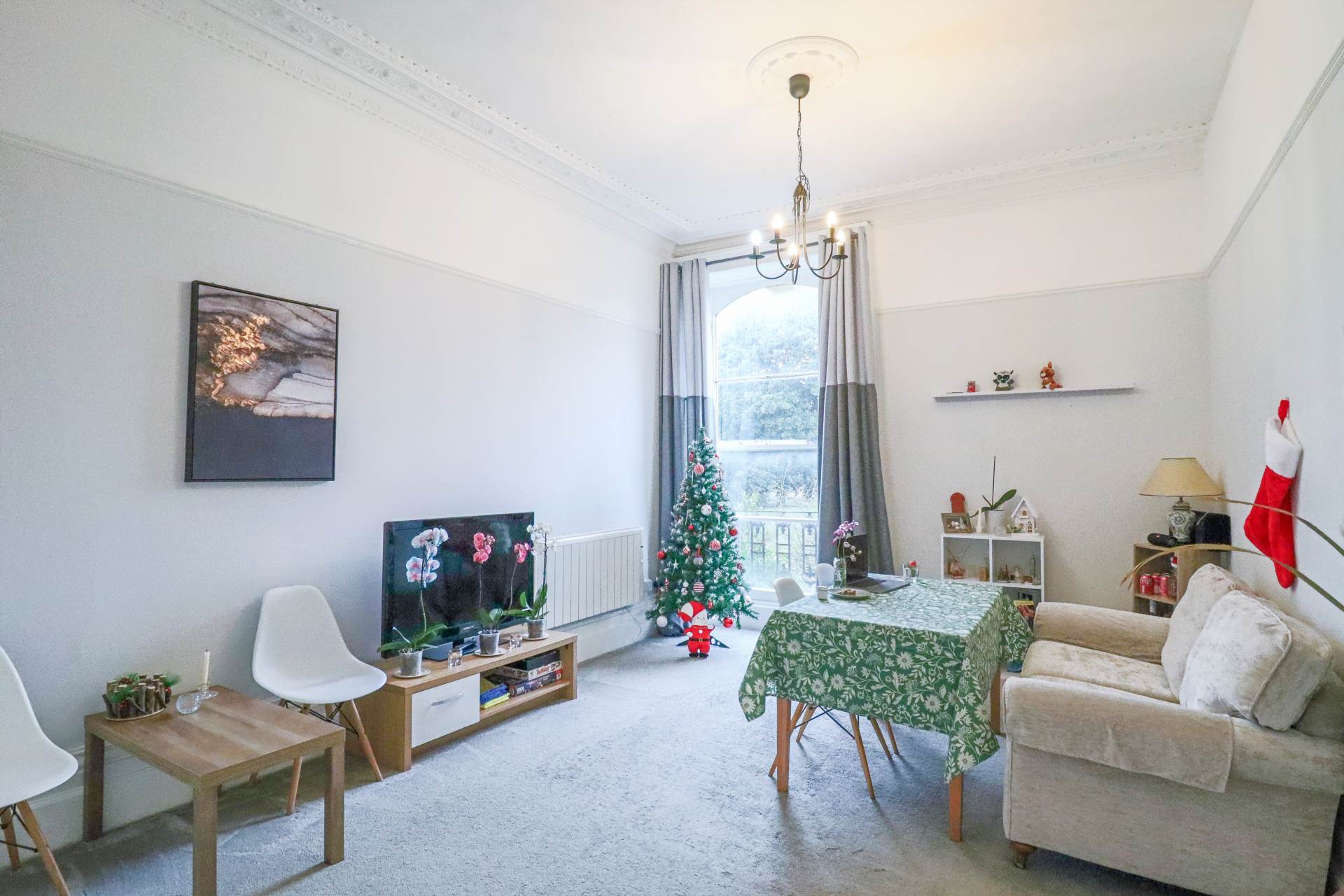 Ellenborough Crescent, South Ward, Image 2