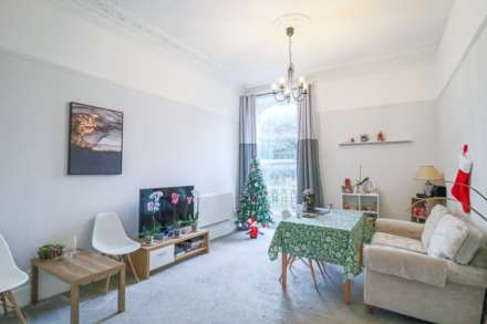 Ellenborough Crescent, South Ward, Image 2
