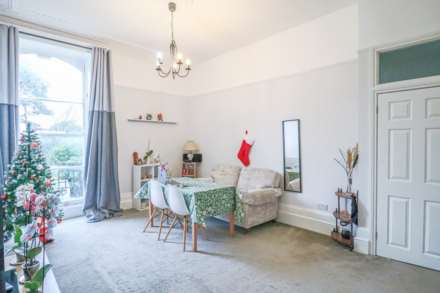 Ellenborough Crescent, South Ward, Image 3