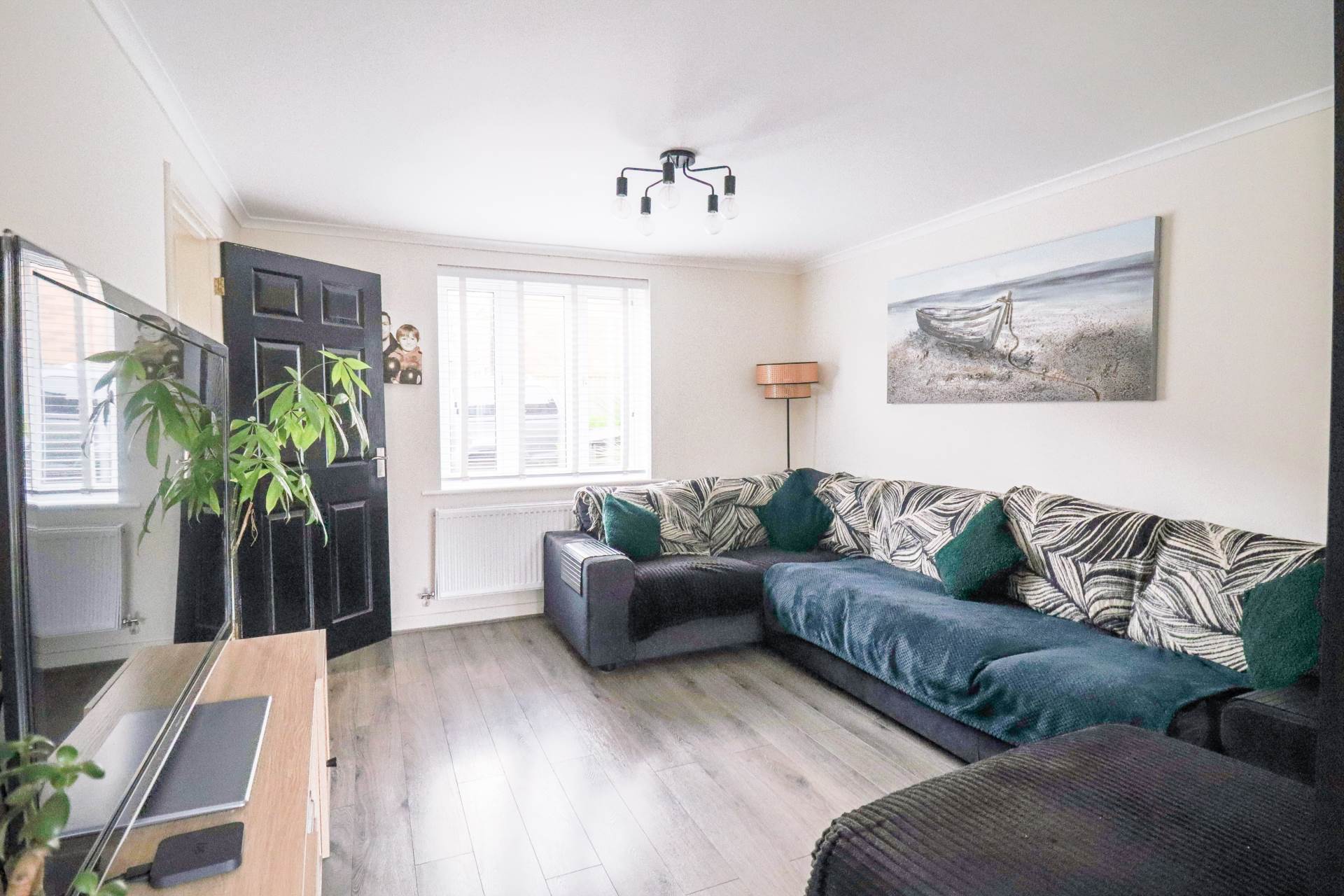 Ash Close, St Georges, Image 10
