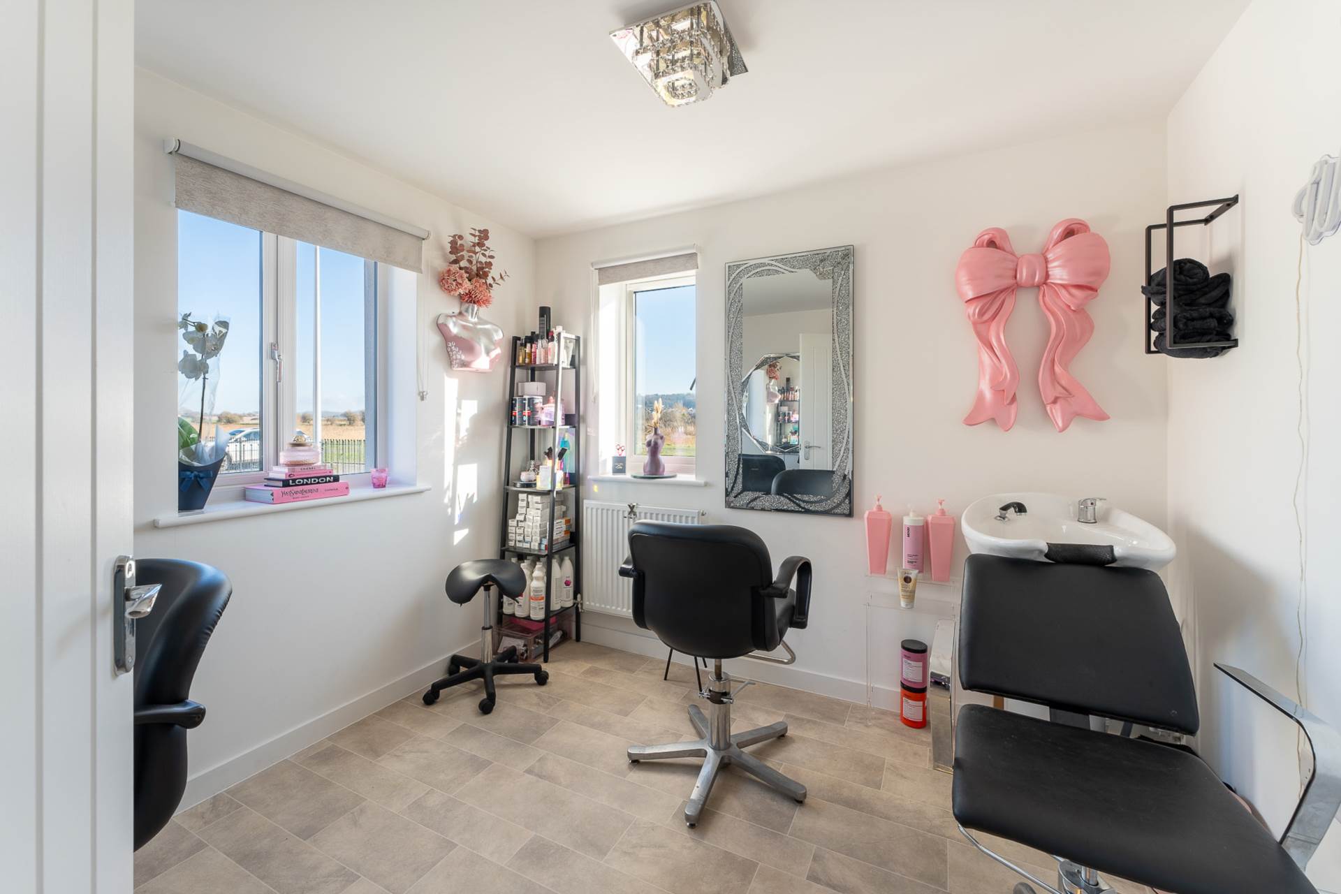 Lancaster Crescent, Haywood Village - High Quality Fittings, Image 20