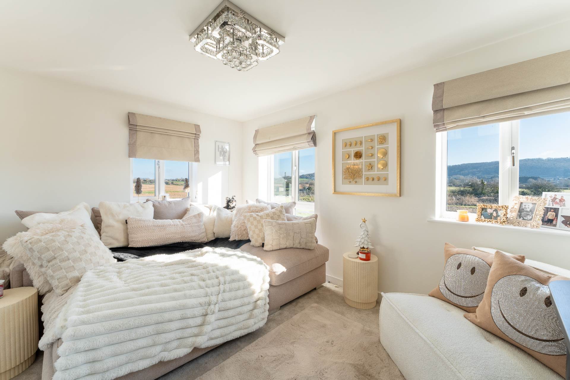 Lancaster Crescent, Haywood Village - High Quality Fittings, Image 9