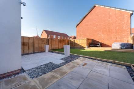 Lancaster Crescent, Haywood Village - High Quality Fittings, Image 6