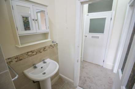 Weston-super-Mare**2 Minutes to Sea Front**Ground Floor**Two Double Bedrooms**, Image 11