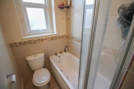 Weston-super-Mare**2 Minutes to Sea Front**Ground Floor**Two Double Bedrooms**, Image 7