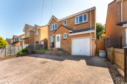 Midhaven Rise, North Worle - Superb Family Home
