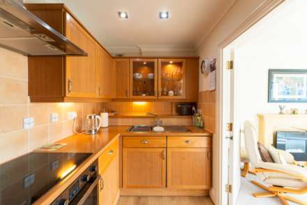 Royal Court, Royal Sands**Stunningly Presented Throughout**, Image 10