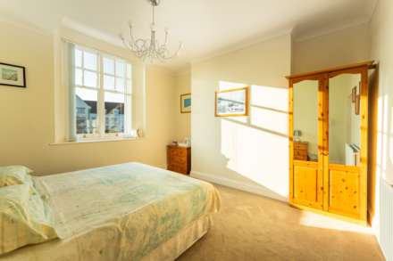 Royal Court, Royal Sands**Stunningly Presented Throughout**, Image 17
