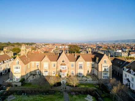Royal Court, Royal Sands**Stunningly Presented Throughout**, Image 23