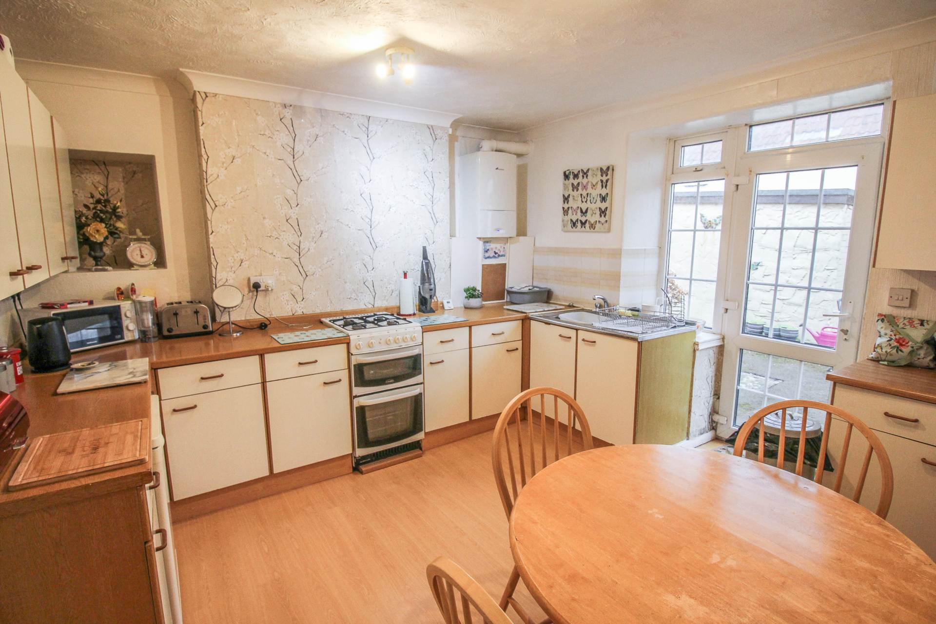 Uphill**Ground Floor Flat**Two Double Bedrooms**Garden Area**Parking**, Image 5