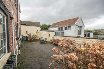 Uphill**Ground Floor Flat**Two Double Bedrooms**Garden Area**Parking**, Image 11