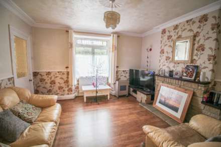 Uphill**Ground Floor Flat**Two Double Bedrooms**Garden Area**Parking**, Image 4