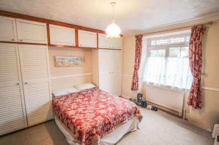 Uphill**Ground Floor Flat**Two Double Bedrooms**Garden Area**Parking**, Image 7