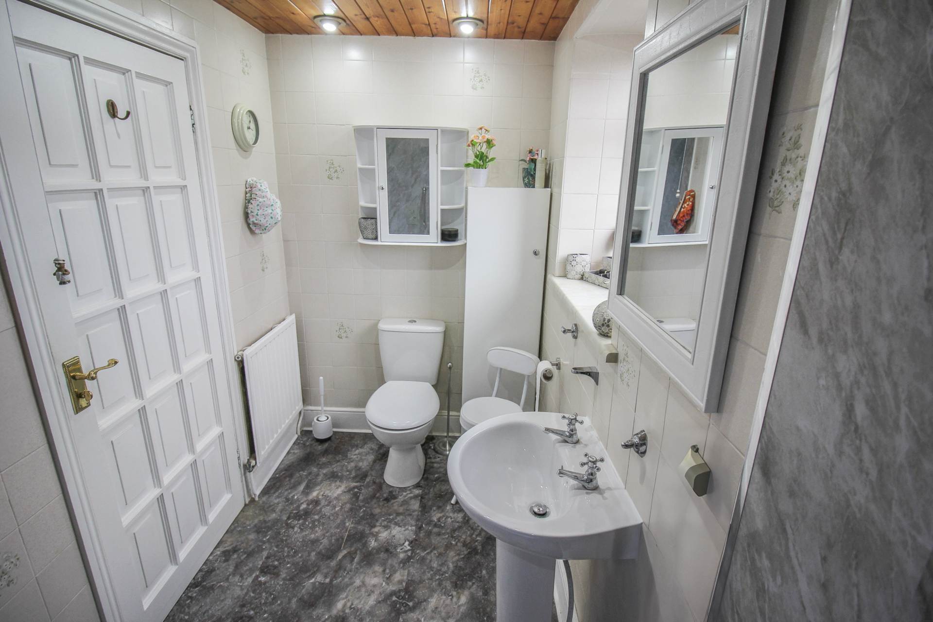 Uphill**Short Walk to Beach**Three Bedrooms**Two Reception Rooms**Vacant**, Image 13