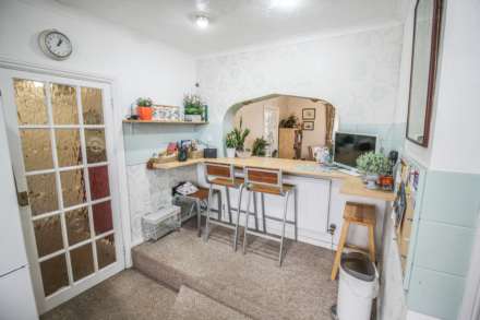 Uphill**Short Walk to Beach**Three Bedrooms**Two Reception Rooms**Vacant**, Image 7