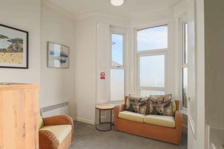 Bristol Road Lower, Modern Hillside Apartment, Image 17