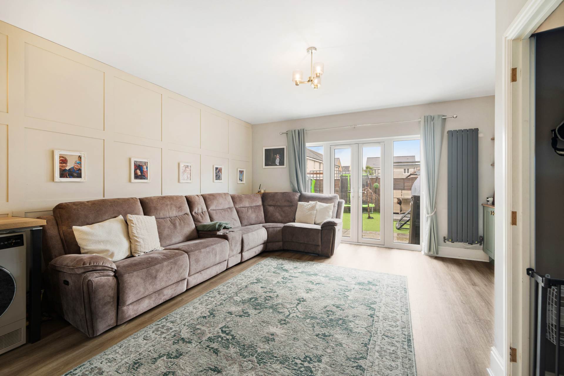 Lincoln Lane, Haywood Village - Stunningly Presented Home, Image 3