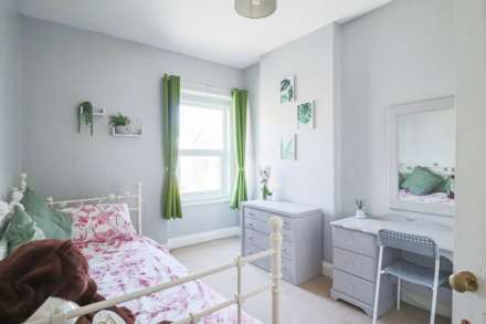 Milton Road - Ideal First Time Buyers Property!, Image 12
