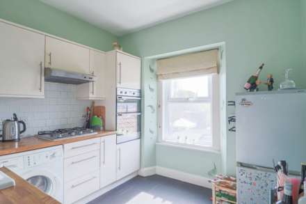 Milton Road - Ideal First Time Buyers Property!, Image 7