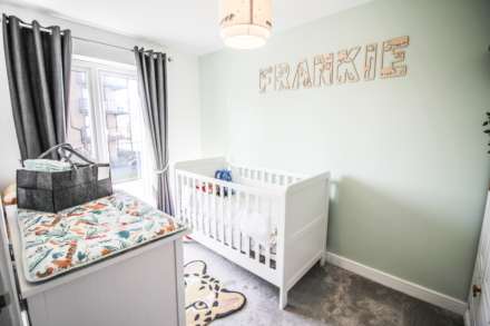Cowleaze Path, Mead Fields**Immaculately Presented**Garage & Parking**, Image 17