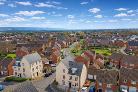 Wilson Gardens, West Wick - Superb Town House, Image 2