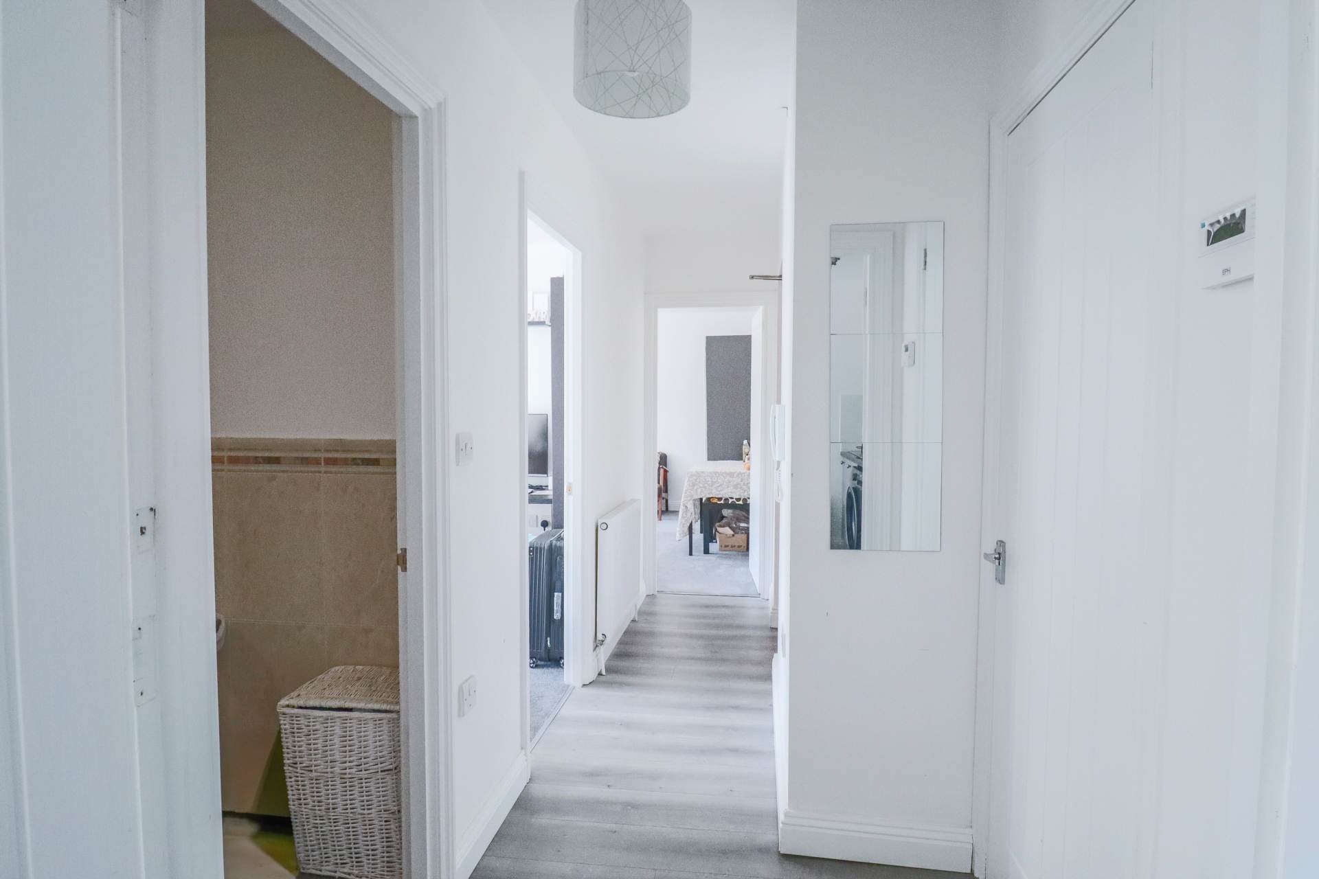 Royal Crescent, Great First Time Buyers Apartment, Image 7