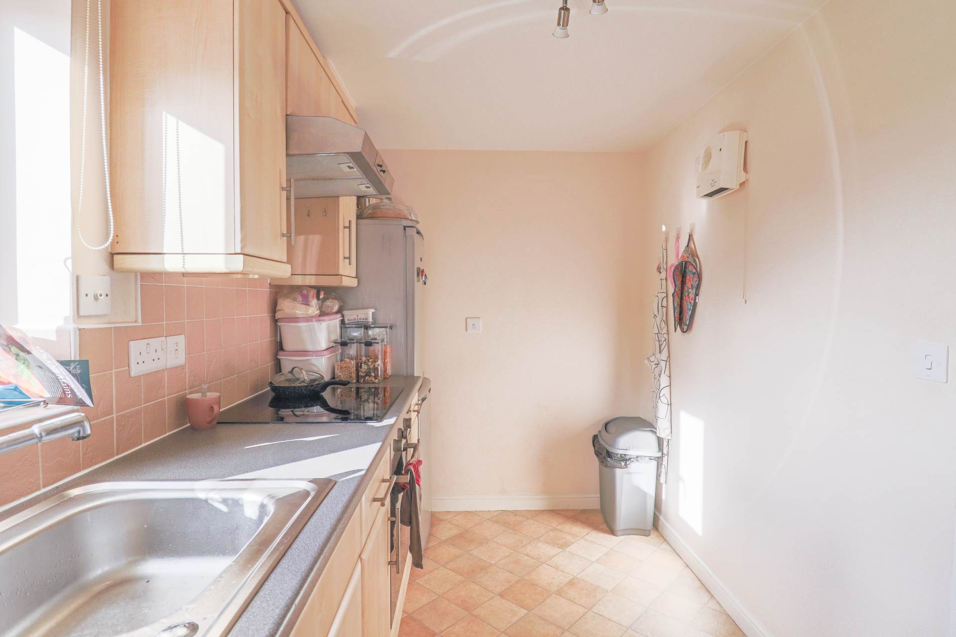 Ankatel Close, Weston-super-Mare, Image 12