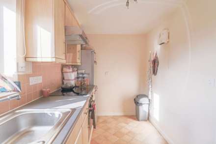 Ankatel Close, Weston-super-Mare, Image 12