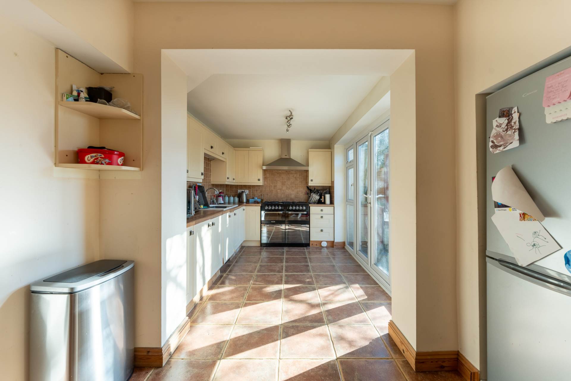Birchwood Ave, Milton - Extended Family Home, Image 4