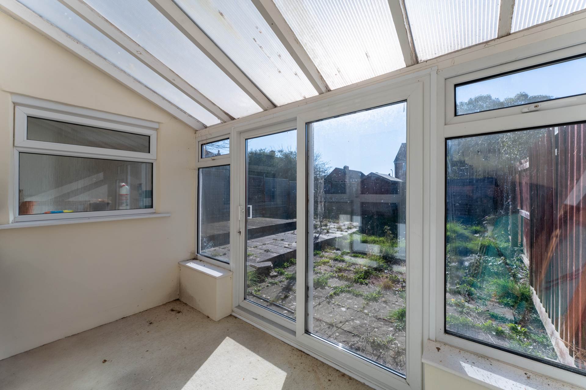 Birchwood Ave, Milton - Extended Family Home, Image 8