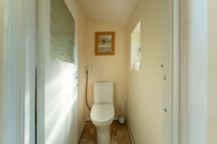 Birchwood Ave, Milton - Extended Family Home, Image 17