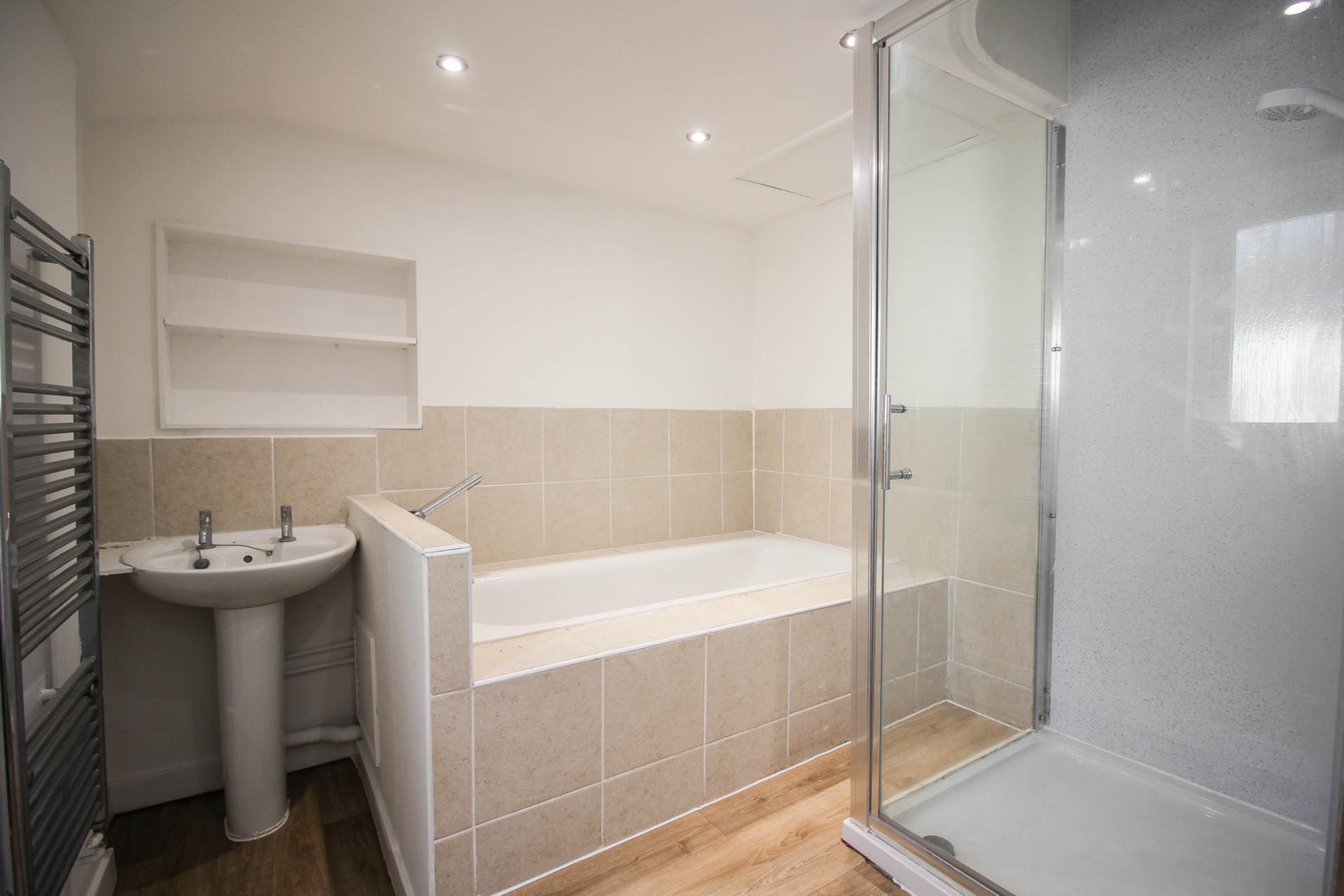 Ashcombe Park Road**Ideal for Dual Occupancy**Investment Potential** 2 x 2 Bedroom Flats, Image 13