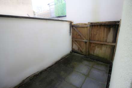 Ashcombe Park Road**Ideal for Dual Occupancy**Investment Potential** 2 x 2 Bedroom Flats, Image 18