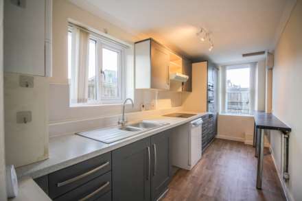 Ashcombe Park Road**Ideal for Dual Occupancy**Investment Potential** 2 x 2 Bedroom Flats, Image 2