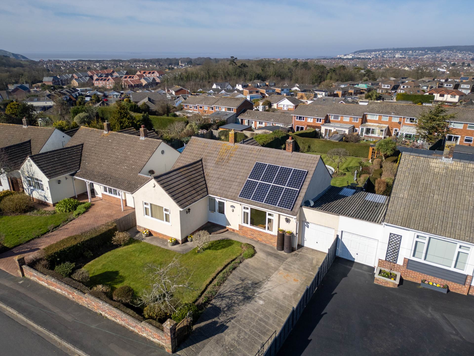 Channel Heights, Bleadon Hill, Image 2