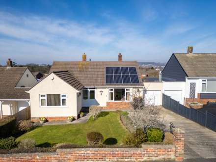 3 Bedroom Detached Bungalow, Channel Heights, Bleadon Hill
