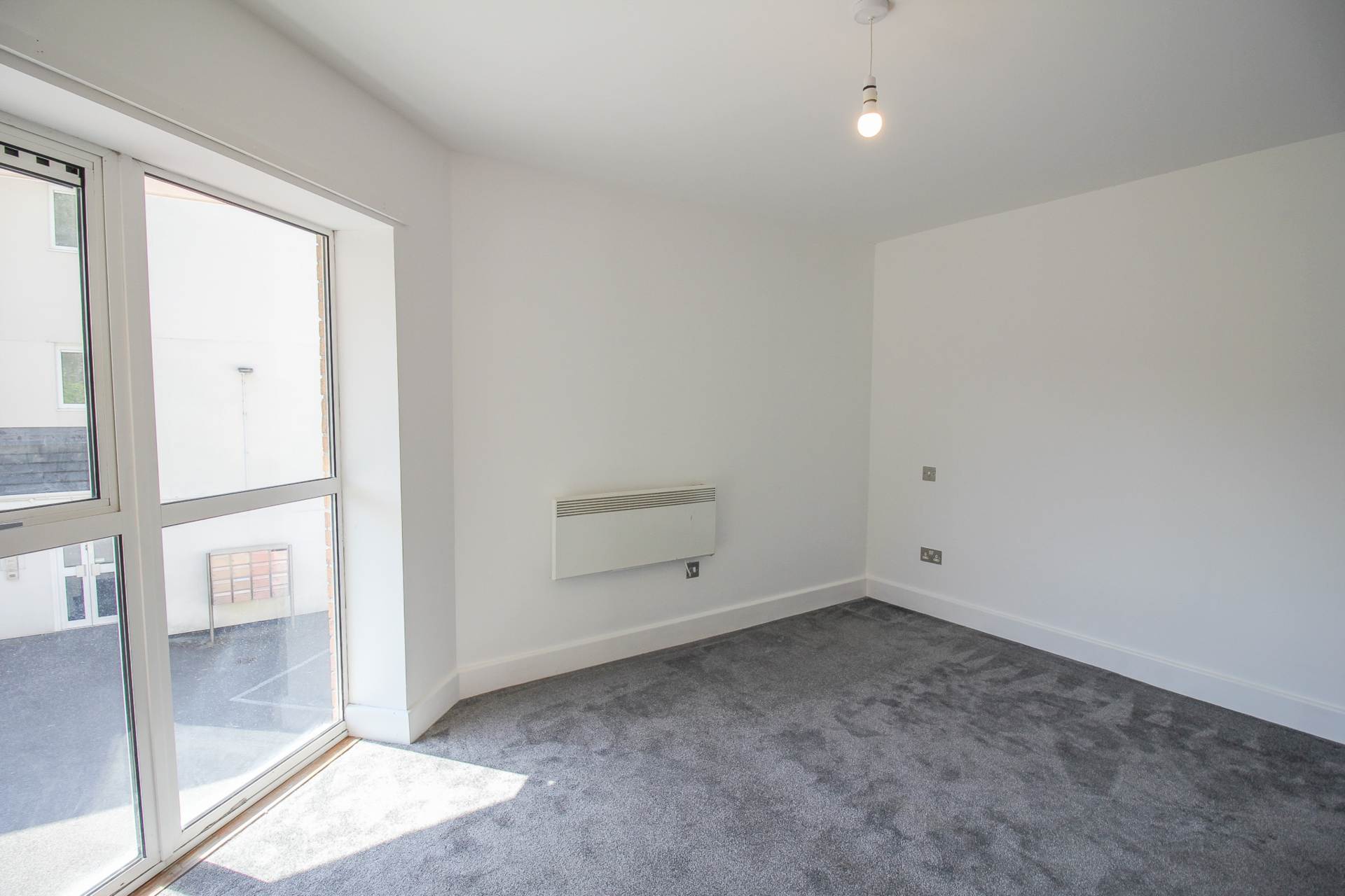 South Road**Duplex Apartment**Priced to Sell**, Image 6