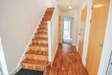South Road**Duplex Apartment**Priced to Sell**, Image 10