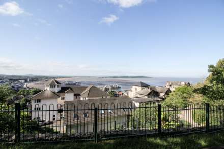 South Road**Duplex Apartment**Priced to Sell**, Image 13
