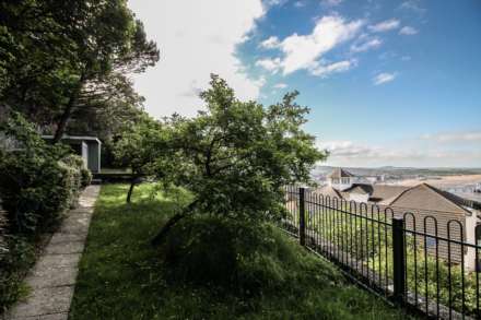 South Road**Duplex Apartment**Priced to Sell**, Image 14