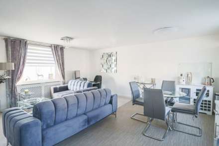 Sea King Way, Weston-super-Mare, Image 4