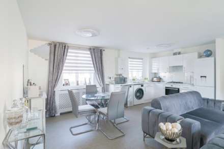 Sea King Way, Weston-super-Mare, Image 6