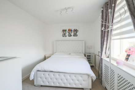 Sea King Way, Weston-super-Mare, Image 9