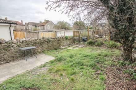 Whitecross Road**Ground Floor Flat with Garden, Image 8