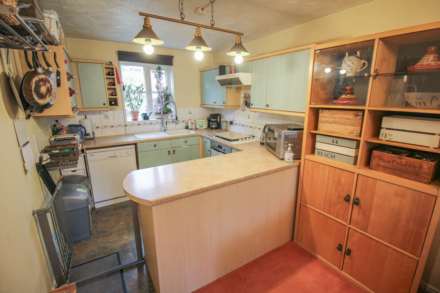 Bransby Way**Fantastic Family Home**Excellent Location**4-5 Bedrooms**, Image 5
